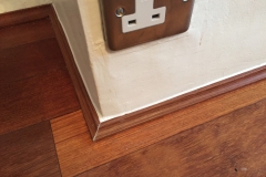 Fitting of laminate floor quadrant aspect 1